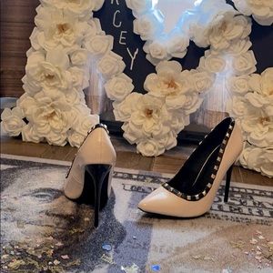 Giuseppe inspired cream pumps w/gold studs